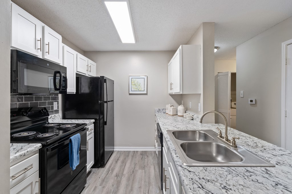 Lenox Gates Apartments, 1500 Hillcrest Rd, Mobile, AL RentCafe